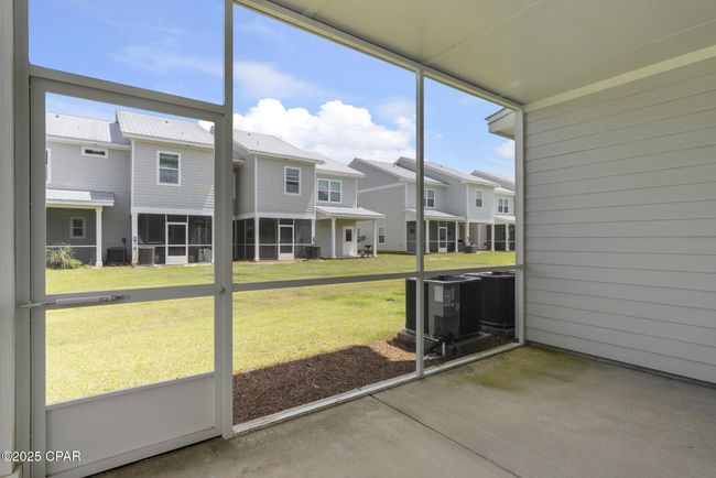 36 Date Palm Ln, Townhouse with 3 bedrooms, 3 bathrooms and null parking in Freeport FL | Image 22