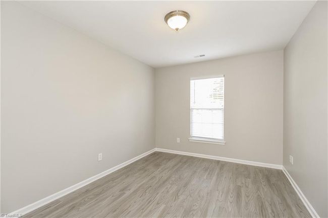 3885 Thornaby Cir, Home with 3 bedrooms, 3 bathrooms and null parking in Winston-Salem NC | Image 6