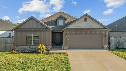 1111 Pebble Pass, Centerton, AR, 72719-5092 | Card Image