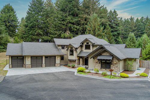 100 Antrim Ln, Bayside, CA, 95524-9076 | Card Image