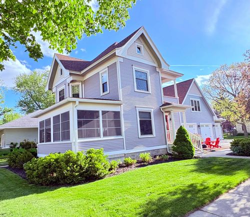 104 W Church Street, Belleville, WI, 53508 | Card Image