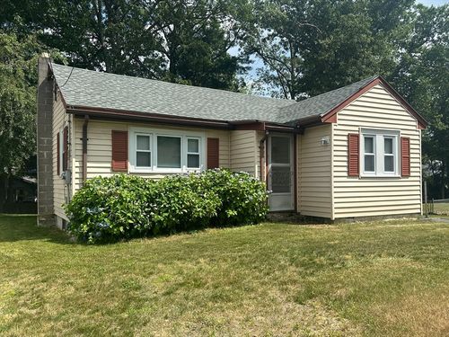 42 Dale Rd, Holbrook, MA, 02343-2151 | Card Image