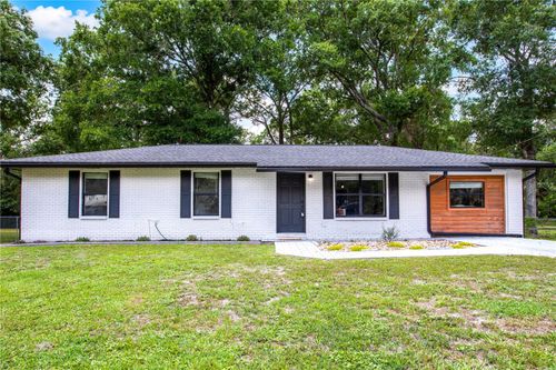 821 Parkwood Pl, Starke, FL, 32091-2450 | Card Image