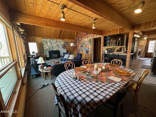 647 Meadow Rd, House other with 4 bedrooms, 3 bathrooms and null parking in Manns Choice PA | Image 11