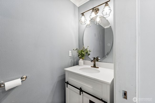 Main Floor Half Bath | Image 15