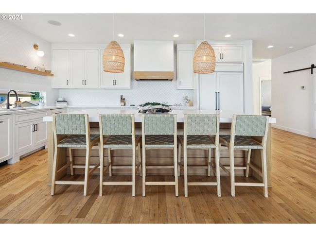 54150 S Beach Rd, House other with 6 bedrooms, 7 bathrooms and 2 parking in Neskowin OR | Image 19