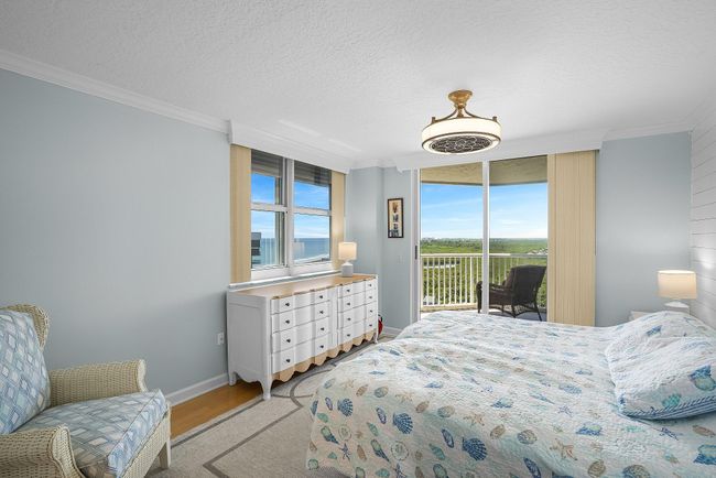 APT-1901 - 5049 N Highway A1a, Condo with 3 bedrooms, 2 bathrooms and null parking in Hutchinson Island FL | Image 30