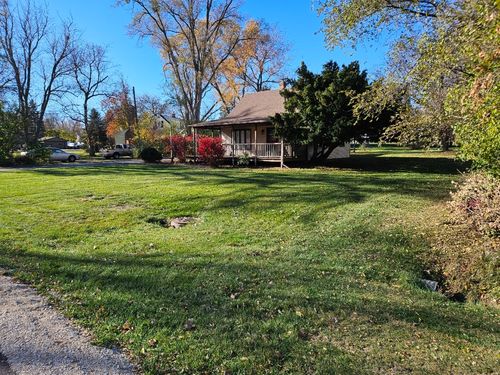 1N670 River Dr, GLEN ELLYN, IL, 60137-3660 | Card Image