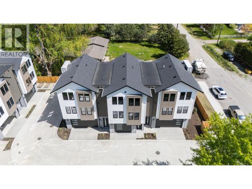 4-3590 Redecopp Rd, Lake Country, BC, V4V1X5 | Card Image