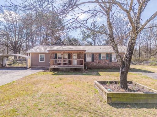 215 Parkway Dr Sw, Adairsville, GA, 30103-3303 | Card Image