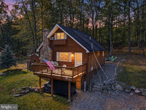 41 Deerfoot Road, Lake Ariel, PA, 18436 | Card Image