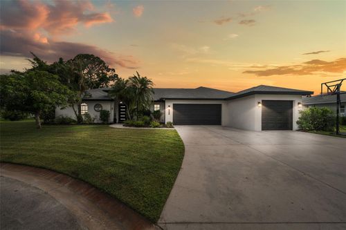 4252 Boswell Pl, SARASOTA, FL, 34241-6105 | Card Image
