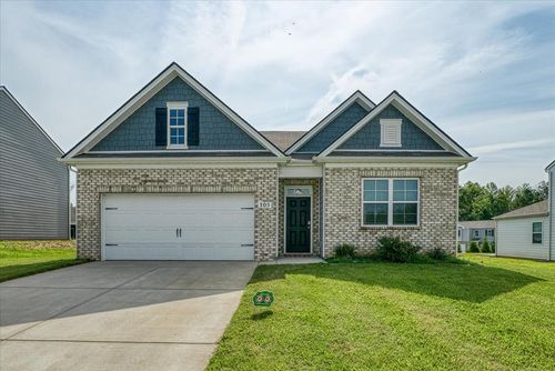 305 Oliver Way, Baxter, TN, 38544-2403 | Card Image