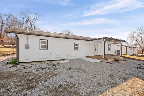 710 Elliott St, Buckner, MO, 64016-9779 | Card Image