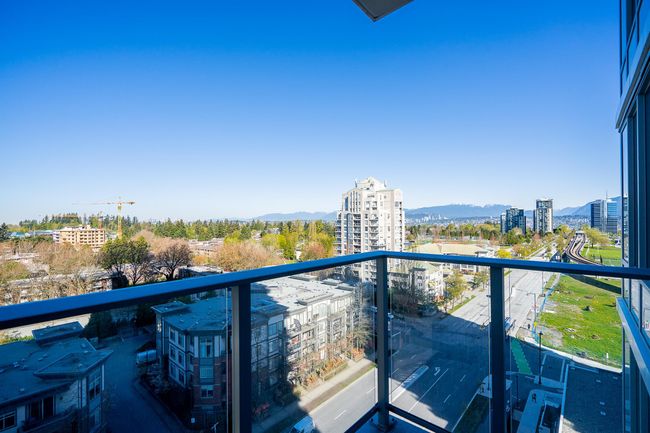 1102 - 10448 University Drive, Condo with 2 bedrooms, 2 bathrooms and 1 parking in Surrey BC | Image 18