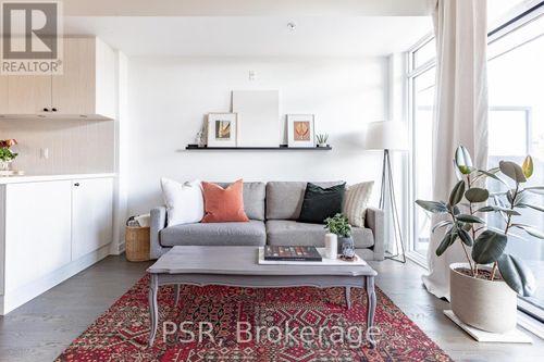 315-109 Ossington Ave, Toronto, ON, M6J0G1 | Card Image