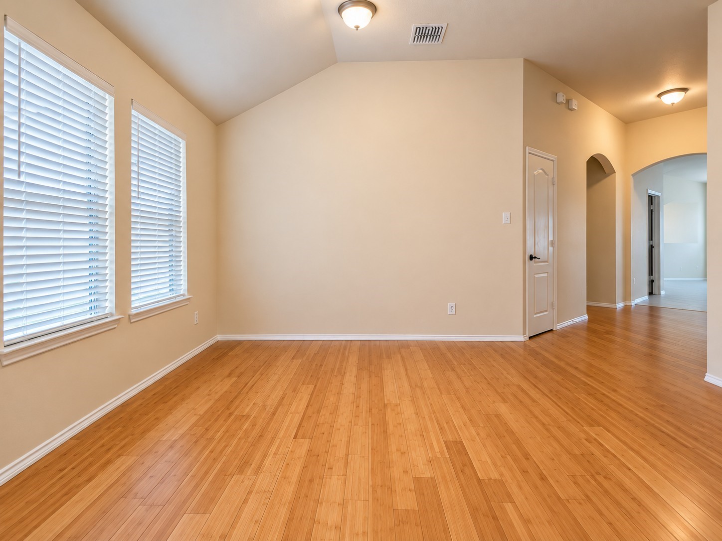 Residential Lease in Arlington 4
