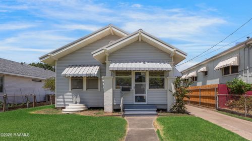 476 Pacific Street, Berwick, LA, 70342 | Card Image