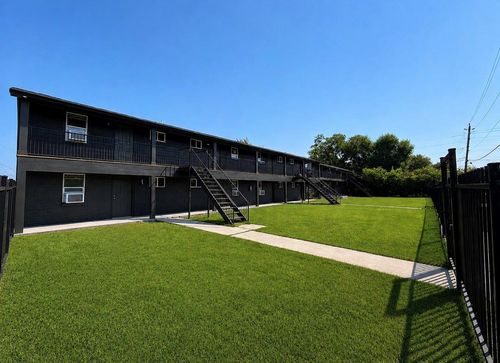 11111 Wiggins Street, Houston, TX, 77029 | Card Image