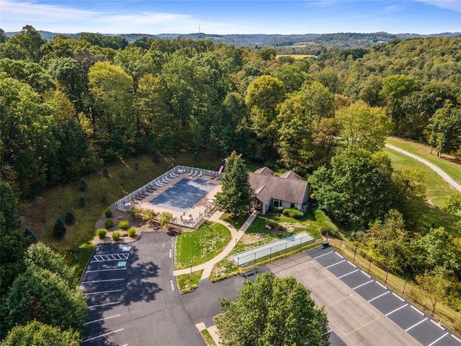 1143 Links Way, Condo with 3 bedrooms, 3 bathrooms and 2 parking in Gibsonia PA | Image 28