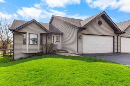 5334 Dierks Dr, Rockford, IL, 61108-8084 | Card Image