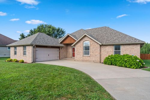 424 Columbine, Rogersville, MO, 65742-9776 | Card Image