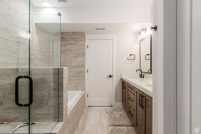442 E Overlook Loop, Townhouse with 4 bedrooms, 5 bathrooms and 2 parking in Hideout UT | Image 28