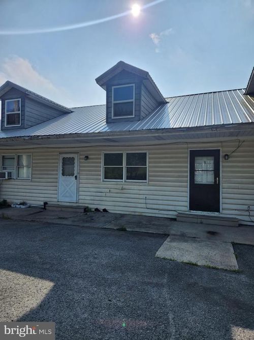 apt-2-107 4th St, TERRA ALTA, WV, 26764-2009 | Card Image