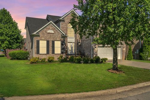 1294 Wheatley Forest Dr, Brentwood, TN, 37027-8342 | Card Image