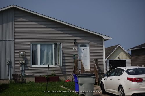 891 Denise St, Timmins, ON, P4P1A7 | Card Image
