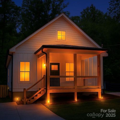 114 Orchard St, Old Fort, NC, 28762-5762 | Card Image