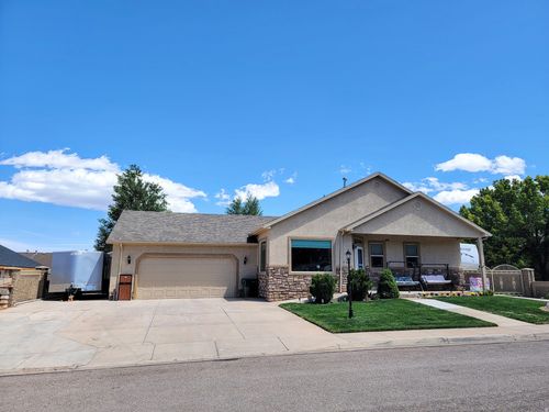 752 W 60 N, Parowan, UT, 84761 | Card Image
