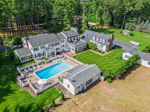 28 Pineswamp Rd, Ipswich, MA, 01938-2910 | Card Image