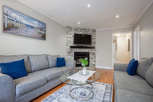 1536 Kirkrow Cres, Mississauga, ON, L5M3Y8 | Card Image