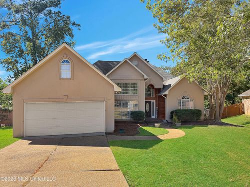 218 Greensview Dr, Brandon, MS, 39047-7681 | Card Image