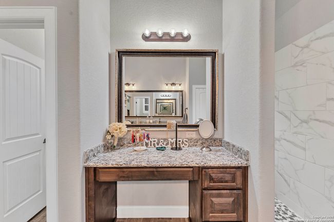 1033 Mystic Shores Blvd, House other with 5 bedrooms, 4 bathrooms and null parking in Spring Branch TX | Image 25