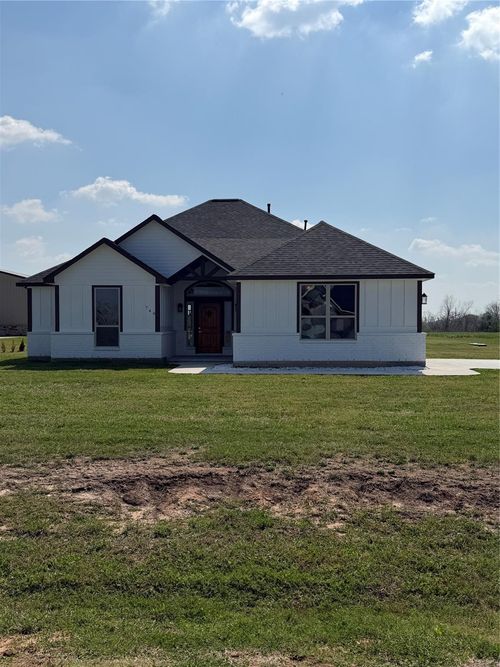 749 Buffalo Trl, Angleton, TX, 77515-2273 | Card Image
