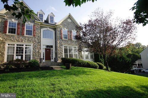 5569 Jamisons Farm Dr, WARRENTON, VA, 20187-7279 | Card Image