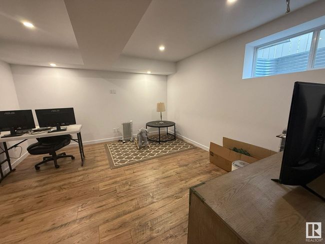 1332 74 St Sw, House other with 4 bedrooms, 4 bathrooms and null parking in Edmonton AB | Image 27