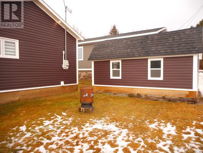 6 Trailer Court Cres, House other with 2 bedrooms, 1 bathrooms and null parking in Springdale NL | Image 4