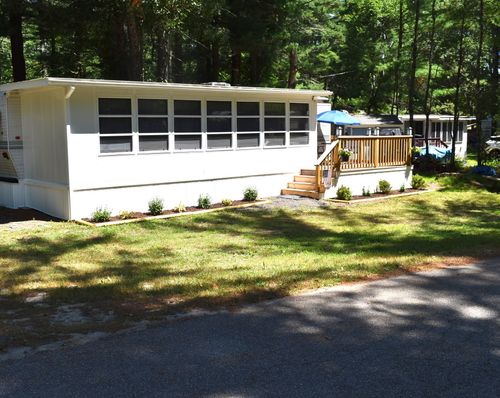 19-33-35 Wareham St, Carver, MA, 02330 | Card Image