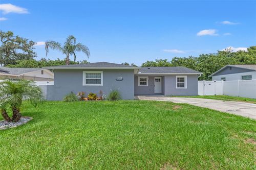 560 Robin Hill Cir, BRANDON, FL, 33510-3319 | Card Image