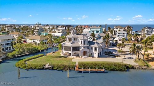 6000 Seagrape Ln, BONITA SPRINGS, FL, 34134-3833 | Card Image