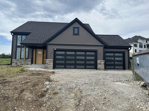 106 Retzer View Ct, Waukesha, WI, 53186 | Card Image