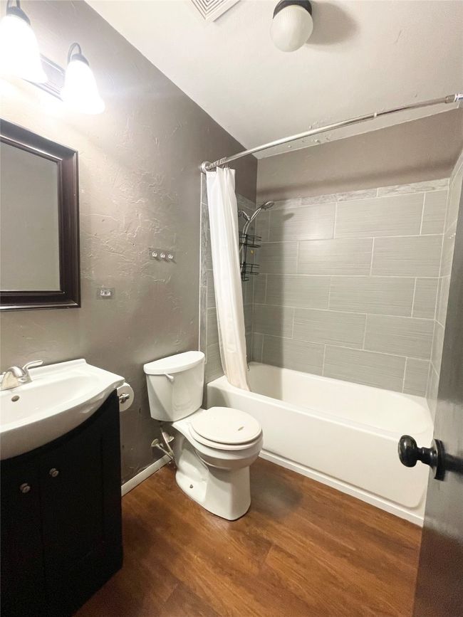 179 Oakland St, House other with 3 bedrooms, 2 bathrooms and null parking in Graham TX | Image 10
