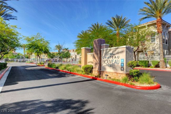UNIT-1341 - 10001 Peace Way, Condo with 3 bedrooms, 2 bathrooms and null parking in Las Vegas NV | Image 43
