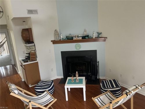 e-835 Little Bay Avenue, Norfolk, VA, 23503 | Card Image