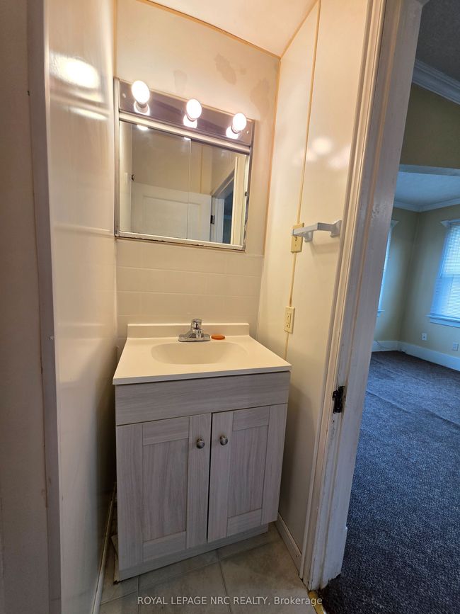 103 Main St E, House other with 2 bedrooms, 1 bathrooms and 2 parking in Port Colborne ON | Image 16