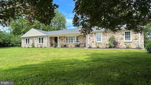 541 Cheyney Rd, GLEN MILLS, PA, 19342-1816 | Card Image