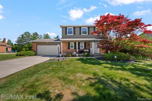 36010 Congress Road, Farmington, MI, 48335 | Card Image